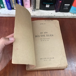 [Sách Xưa] - II Tiểu Thuyết Lịch Sử: Đô Đốc Bùi Thị Xuân - Quỳnh Cự - 1985 526027