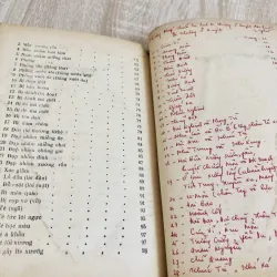 2 sách  xưa – đóng chung bìa cứng 925816