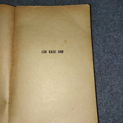 LỊCH SỬ SÂN KHẤU THẾ GIỚI TẬP II 478594