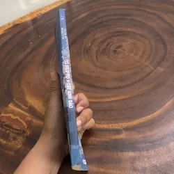 II Văn Học: Tớ Flippo Và Cây Anh Đào - PAOLA PERETTI - 2023 977259