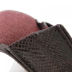 Bút chì Louis Vuitton Taiga Étuie M64866 623839