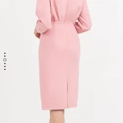 Váy Ivy màu hồng phấn nữ tính size M còn mới 723402