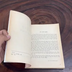 II Văn Học: Bí Quyết Giỏi Văn - Vũ Ngọc Khánh - 2005 1010386
