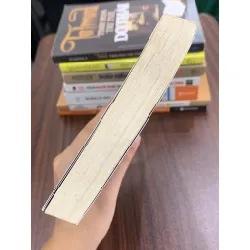 Quản lý khủng hoảng và phát triển doanh nghiệp trong thời đại 4.0 – Philip Kotler & John A. Caslione 554172