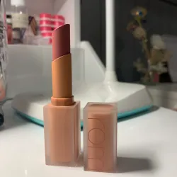 Son thỏi lì, lên màu siêu xinh Hàn Quốc Romand Zero Matte Lipstick màu 22 còn 95% 564652