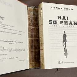 II Trọn Bộ 2 Cuốn: Hai Số Phận (2020) & Đứa Con Gái Hoang Đàng (2021) - Jeffrey Archer 521944