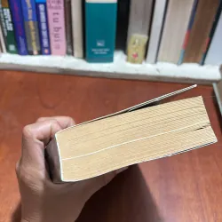 II Văn Học: Câu Chuyện Văn Chương - Nhiều Tác Giả - 2014 927170