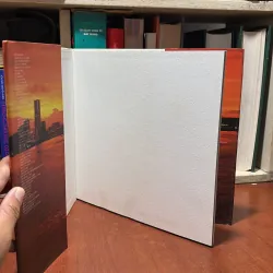 [Sách Tiếng Anh, Bìa Cứng, Khổ Lớn, In Màu] - II SCENERY OF YOKOHAMA - HIDEO MORI 798044