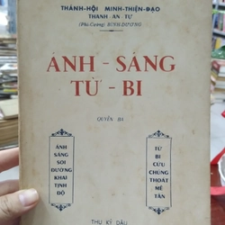 ÁNH SÁNG TỪ BI - Quyển Ba 220150