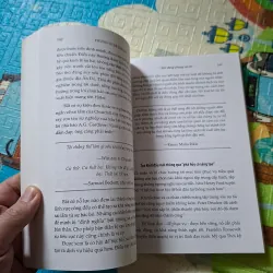 Phụng sự để dẫn đầu 799957