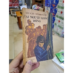 [Phiên Chợ Sách Cũ] Vai Người Khác Đóng (1984) - Xéc-Gây Mi-Khan-Cốp R1208