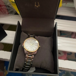Cần bán lại đồng hồ mới bulova chưa qa sử dụng 530901