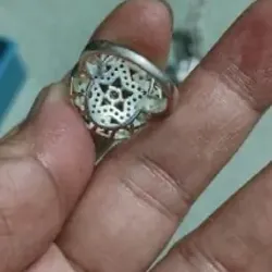 Nhẫn bạc phối đá xanh và trắng kiểu độc lạ đã qua sử dụng 573430