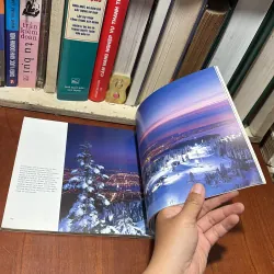 [Sách Tiếng Anh, In Màu] - II Tựa Sách: CANADA - 2010 798039