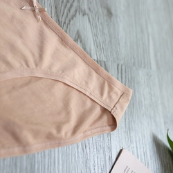 Quần lót nữ cotton lưng thấp co dãn thấm hút tốt, hàng sản xuất tại Việt Nam 180216