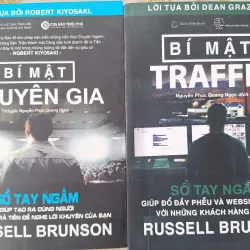 COMBO 2 cuốn: Bí Mật Chuyên Gia & Bí Mật Traffic