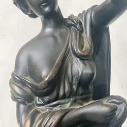 Đồng hồ tượng cổ 598843