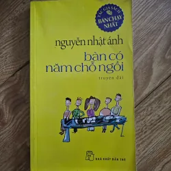 Bàn có năm chỗ ngồi
