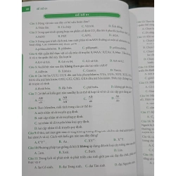 Pen book: Luyện đề thi tốt nghiệp THPT môn Sinh - cập nhật theo xu hướng mới nhất của kỳ thi năm 2022 - Nguyễn Thành Công (chủ biên) 551406