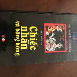 Chiếc nhẫn và bông hồng 