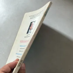 Hòn đảo phía chân trời - Trần Nhuận Minh 738550