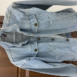 Áo khoác denim bò  7477