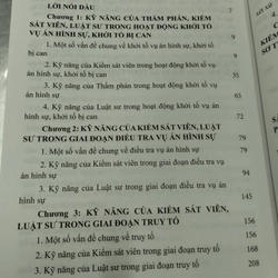 Giáo trình kỹ năng của thẩm phán, KSV, luật sư trong giải quyết vụ án hình sự 322352