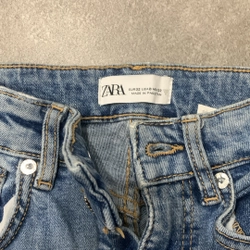 Quần jean zara sz 32, form bé. 40-42kg 276388