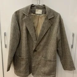 Áo blazer kẻ nâu