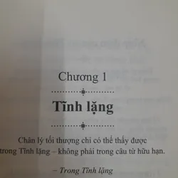 Trong tĩnh lặng. Vijay Eswaran 576235