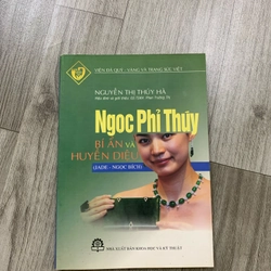 Ngọc phỉ thuý bí ẩn và huyền diệu. 1a4