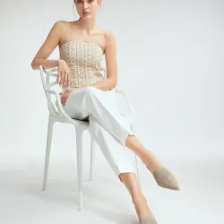 3 phân, kem, ôm chân 1029307