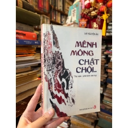 Mênh mông chật chội... - Lại Nguyên Ân