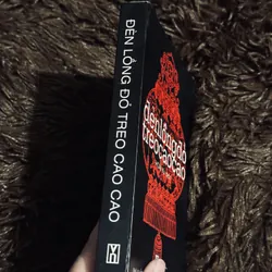 Đèn lồng đỏ treo cao cao 735250