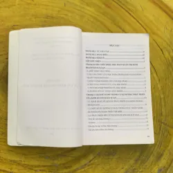 GIÁO TRÌNH QUẢN TRỊ KINH DOANH KHÁCH SẠN - PGS.TS. Nguyễn Văn Mạnh, TS. Hoàng thị L. Hương 795373