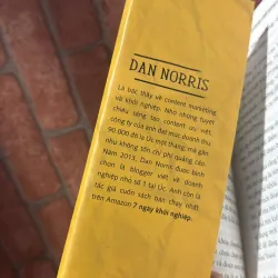 Sách content is king 1021175