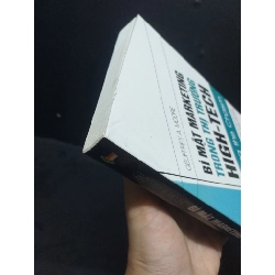 Bí mật marketing trong thị trường High-Tech mới 90% 2013 HCM0107 Geoffrey A.Moore KỸ NĂNG 915881