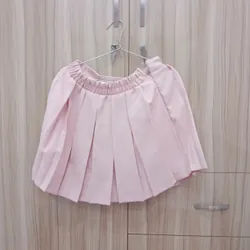 Set chân áo với chân váy  722385