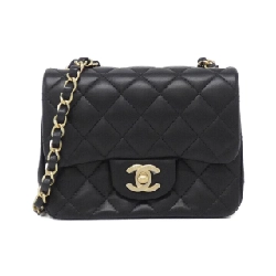 Túi xách chéo Chanel 35200