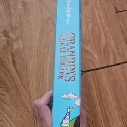 Grandpa's Great Escape
30k 673799