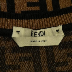 【Mã giảm giá】FENDI Áo len 637621