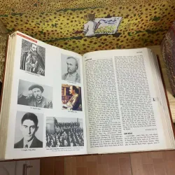 Từ Điển Văn Học - Bộ Mới 782421