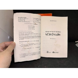 [Phiên Chợ Sách Cũ] Đừng Hoang Tưởng Về Biển Lớn, Mới 80% (ố nhẹ) + Sách tặng, 2016 - Alan Phan H1604-SBM-1 1019528