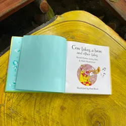 COW TAKES A BOW AND OTHER TALES- USBORNE PHONICS STORIES  553591
