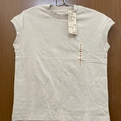 Áo thun Muji - Màu be - Size S