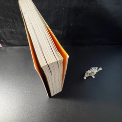 Mênh mông chật chội 453463