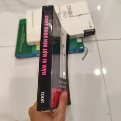 Hầm bí mật bên sông Enbơ 574210