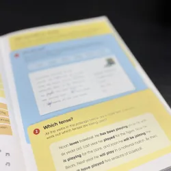 Usborne Junior Illustrated Grammar and Punctuation 974375