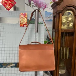 Cặp da USA màu da bò , da nguyên miếng 961444