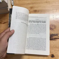 II Sách Về Trung Quốc: Toàn Cảnh Cung Đình Trung Hoa - Nguyễn Tôn Nhan - 1998 691312